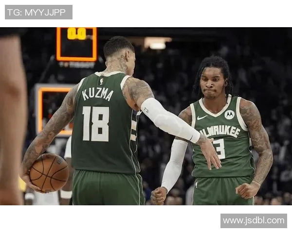 雄鹿113-114不敌奇才，字母哥砍33153，波特1965